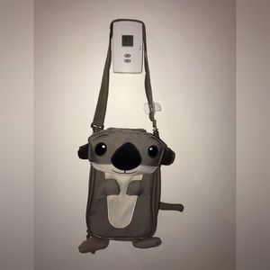 Disney Otter Lunchbox